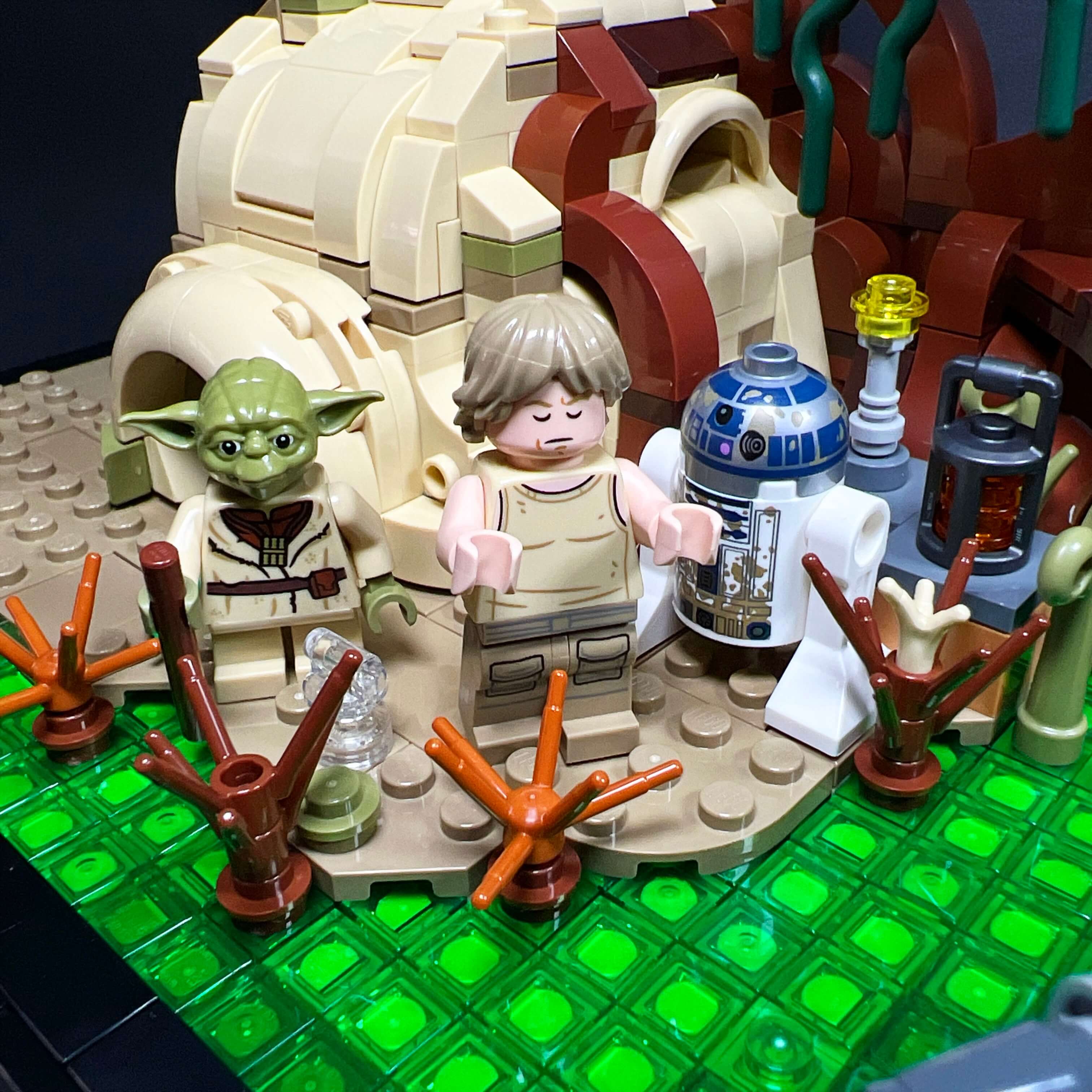 LEGO Star Wars 75330 Diorama de l'Entraînement Jedi sur Dagobah