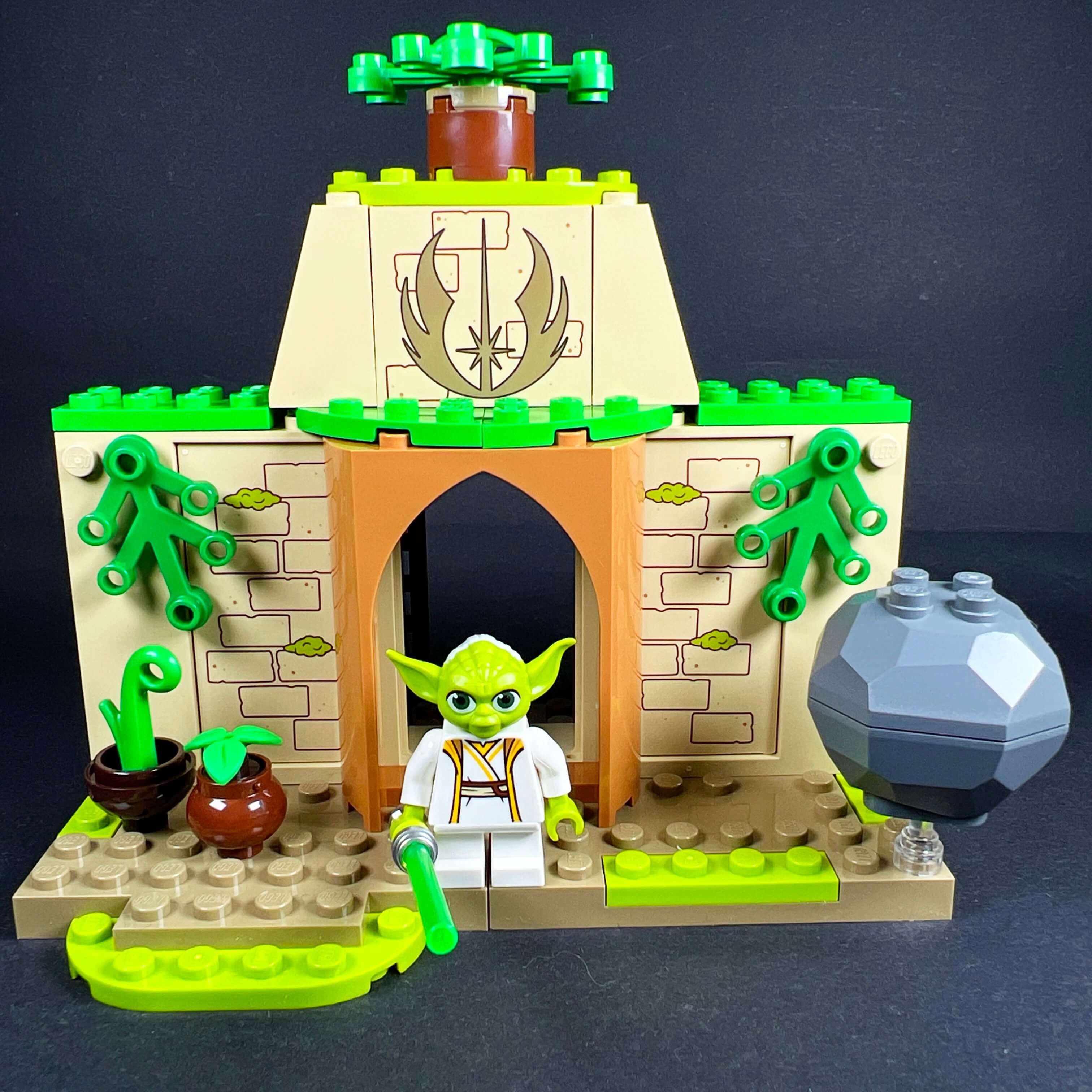 LEGO 75358 Star Wars Le Temple Jedi de Tenoo, avec Maître Yoda