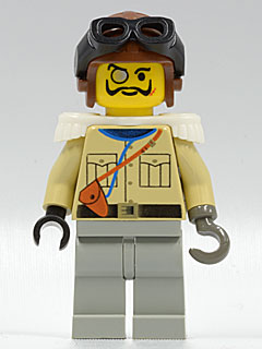 Minifig   adv004 Lord Sam Sinister / Baron von Barron - Tan Shirt, Light Gray Legs, Brown Aviator Cap, Black Goggles, White Epaulettes