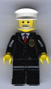 Policeman cty0012 - Lego City minifigure for sale at best price