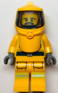 Firefighter cty1360 - Lego City minifigure for sale at best price