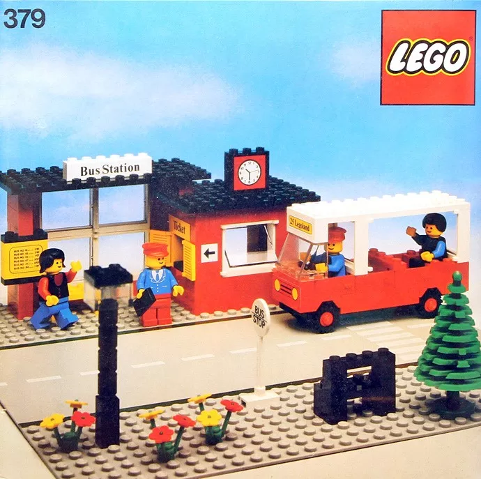 Set LEGO Town 379 Bus Station