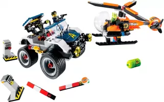 Set  LEGO Agents 8969 4-Wheeling Pursuit
