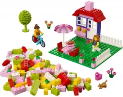 Set  LEGO Bricks and More 10660 LEGO Pink Suitcase