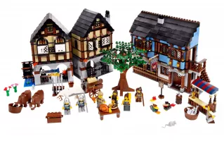 Set LEGO Castle 10193 Medieval Market Village