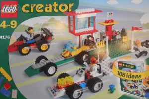 Set  LEGO Creator 4176 The Race of the Year