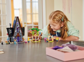Set LEGO Despicable Me 75583 Minions and Gru's Family Mansion image 9