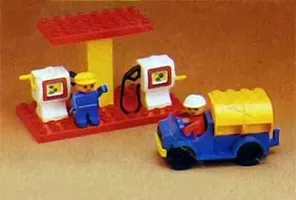 Set LEGO Duplo 2639 Petrol Station