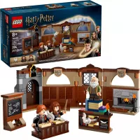 Lego Harry Potter 76442 Le château de Poudlard: le cours de sortilèges