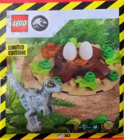Set LEGO Jurassic World 122402 Raptor with nest