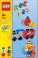 Set LEGO Make and Create 7794 {Set with two minifigs}