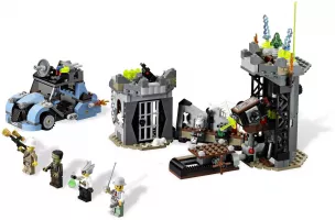 Set LEGO Monster Fighters 9466 The Crazy Scientist & His Monster