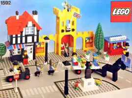 Set LEGO Town 1592 Town Square - Castle Scene